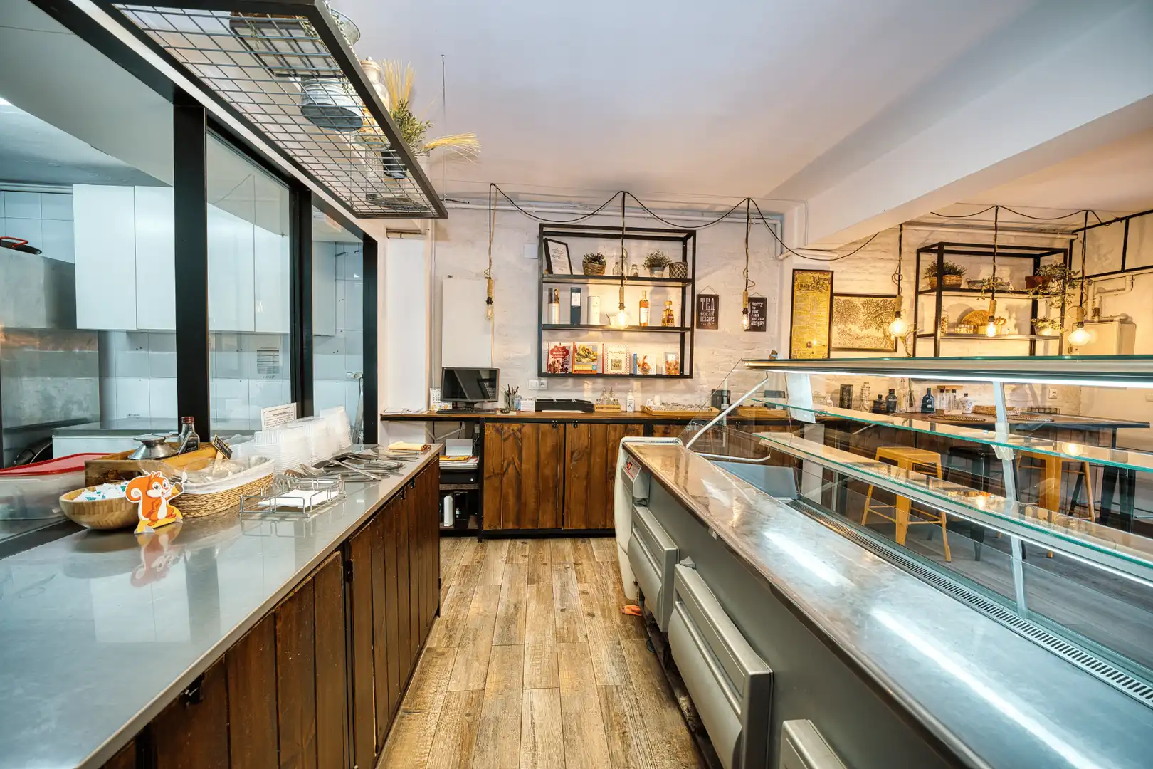 Cocina de Local en traspaso en Valencia con Aire acondicionado, Amueblado y Internet