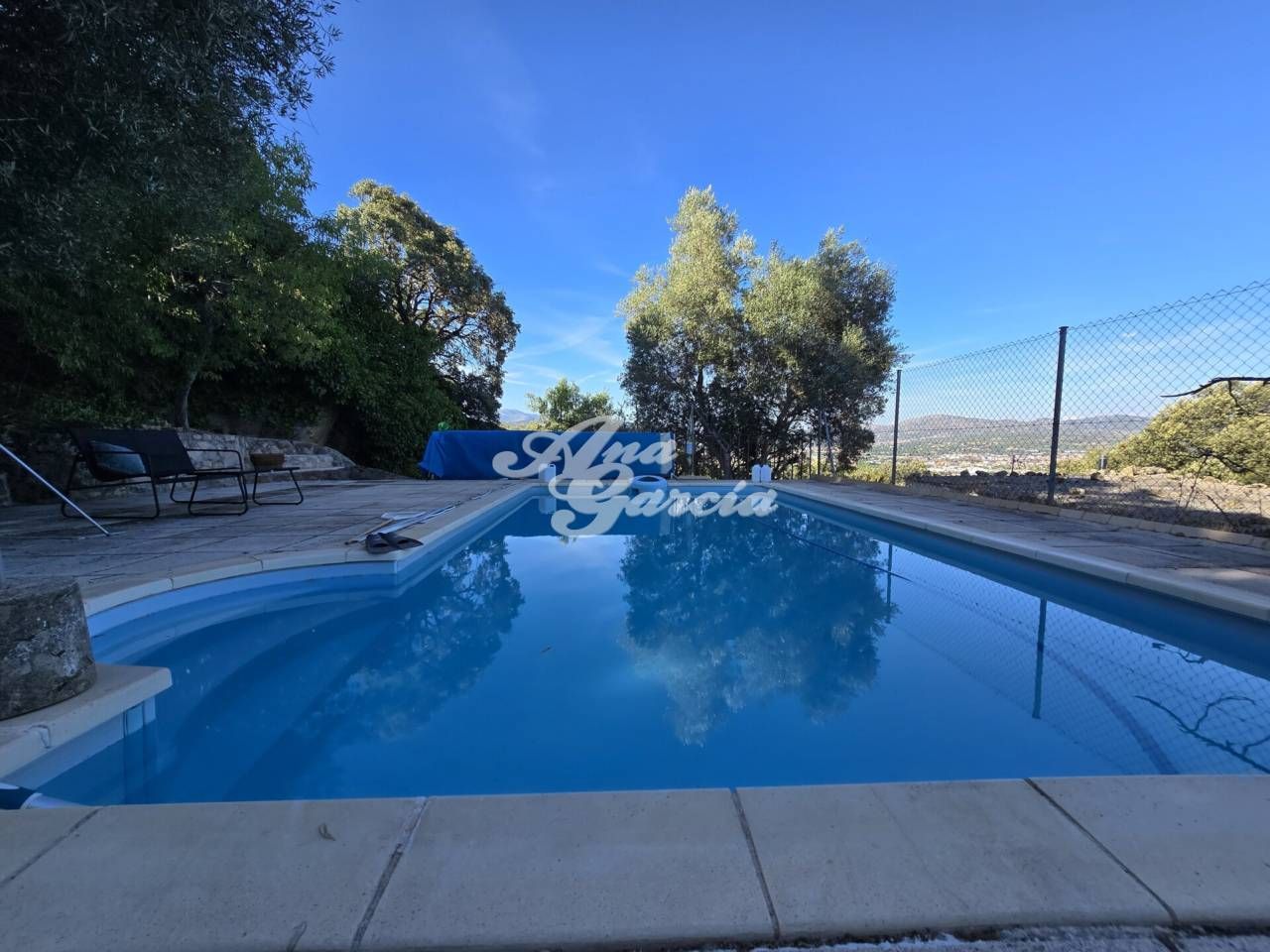 Piscina de Finca rústica en venda en El Escorial amb Calefacció, Jardí privat i Terrassa