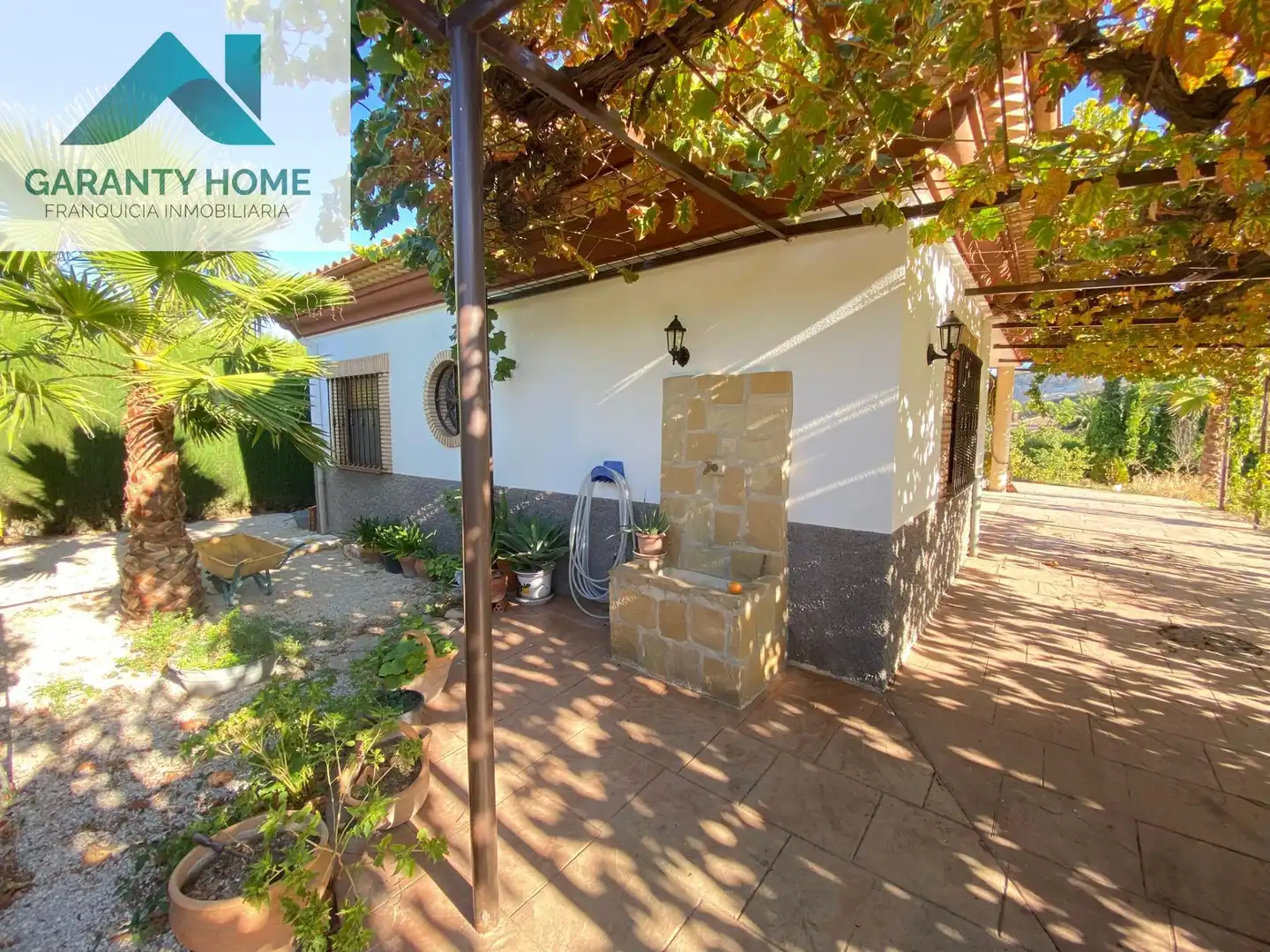 Vista exterior de Casa o chalet en venta en Fuensanta de Martos con Jardín privado, Trastero y Piscina