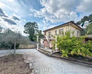Exterior view of House or chalet for sale in Castellbell i el Vilar  with Heating, Private garden and Terrace