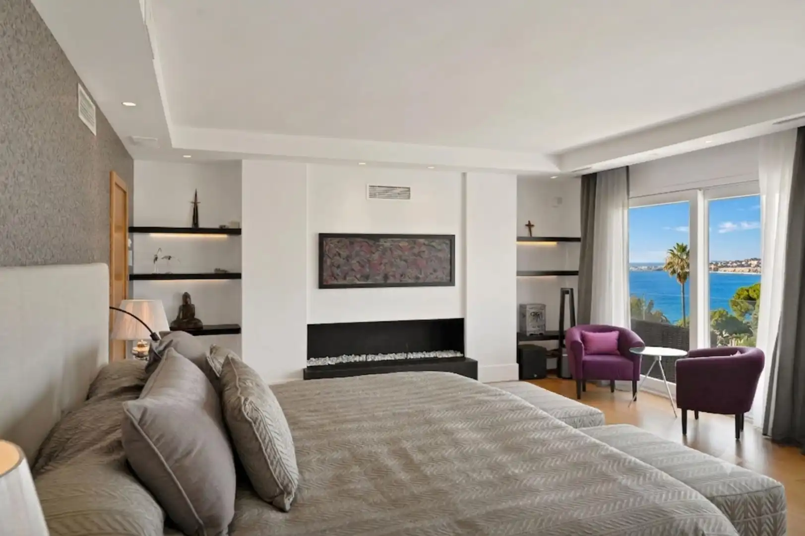 Habitación de Casa o chalet en venta en Marbella con Calefacción, Jardín privado y Terraza