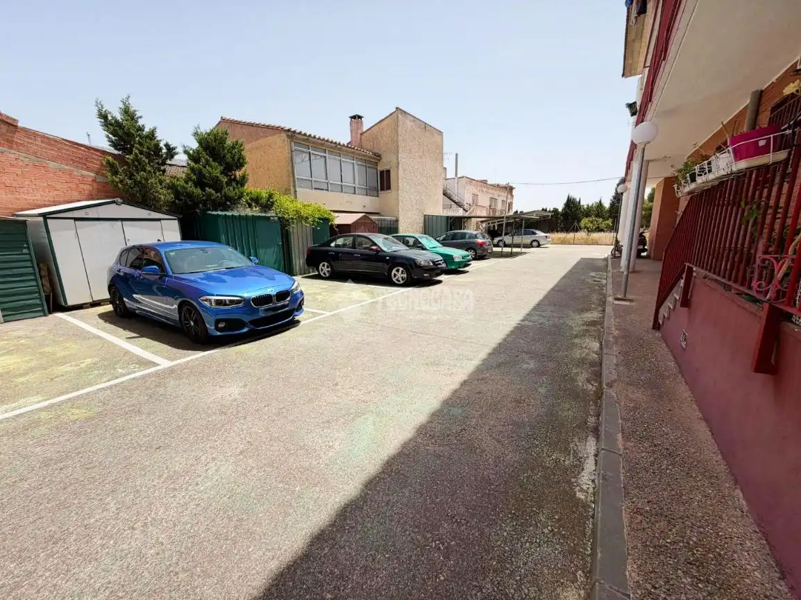 Flat for sale in Venta del Olivar
