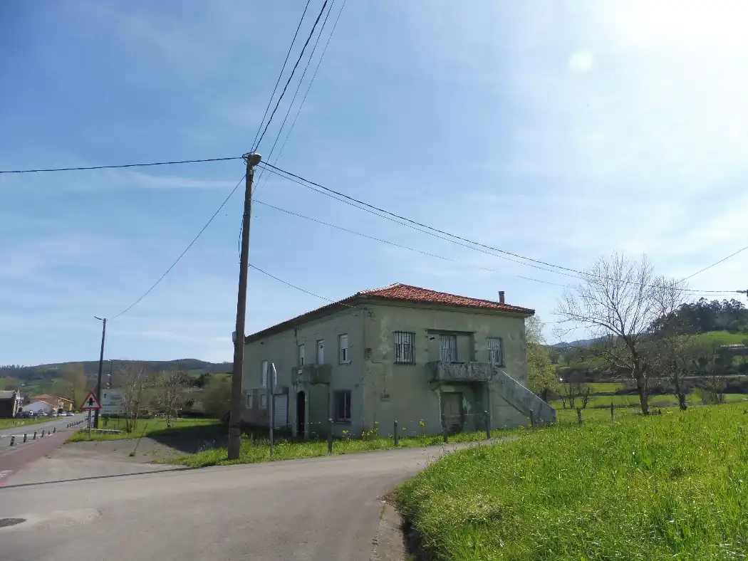 Country homes for sale in Calle Vuelta Abajo, Penagos