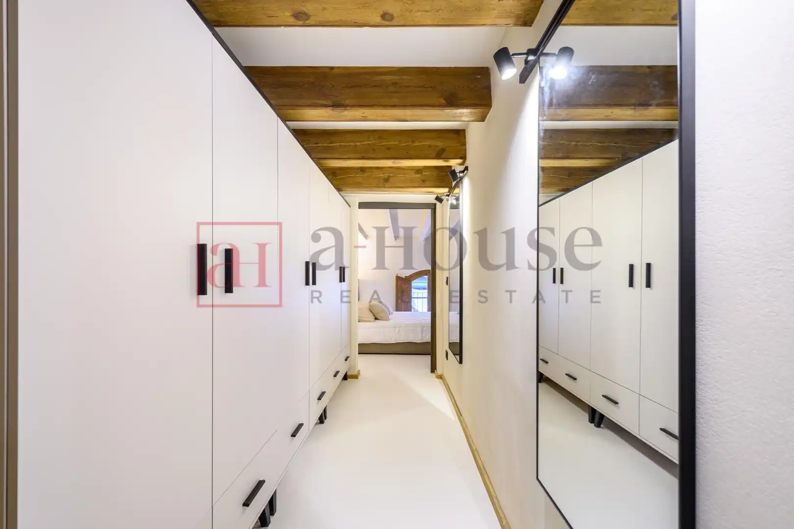 Penthouse with terrace for sale in Carrer Carrer Sèneca, imagen 18