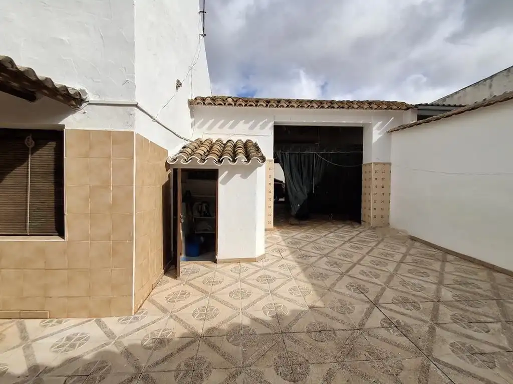 Vista exterior de Casa o chalet en venta en Montalvos, Albacete