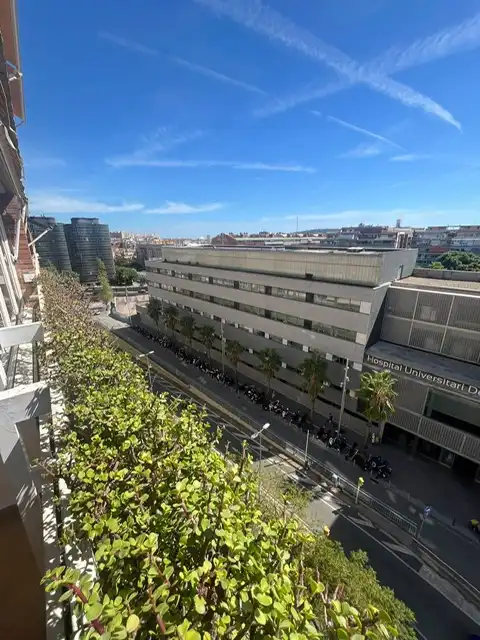 Piso de alquiler en Les Corts