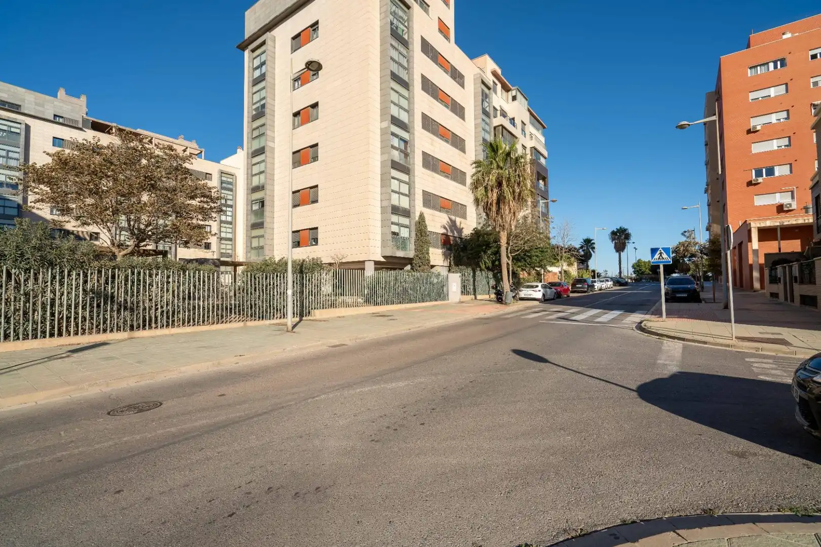Vista exterior de Pis en venda en Almería amb Aire condicionat, Traster i Piscina comunitària