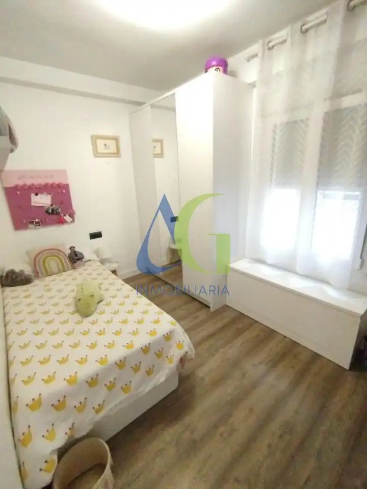 Schlafzimmer von Wohnung zum Verkauf in León Capital  mit Heizung, Parkett und Abstellraum