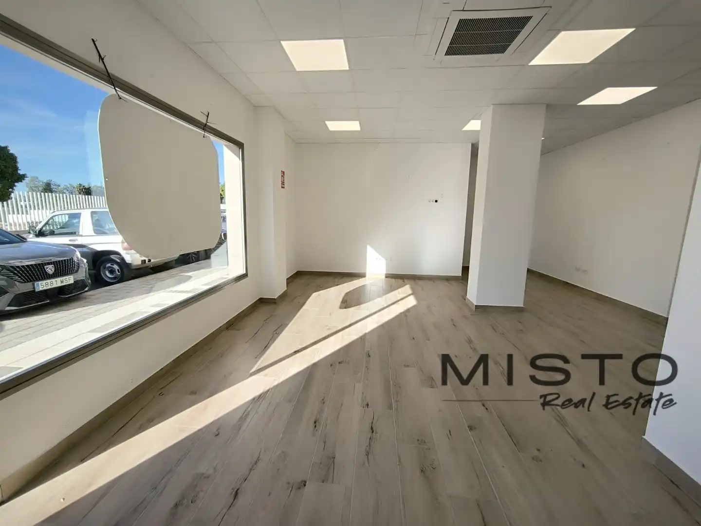 Local comercial en alquiler en CL MIGUEL DELIBES, imagen 10