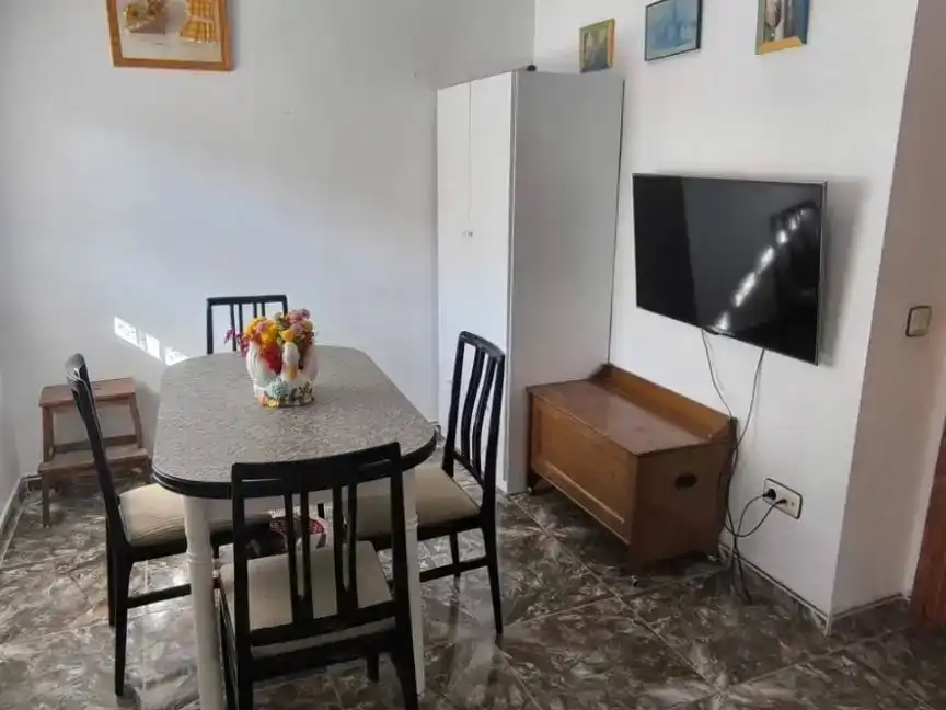 Comedor de Piso en venta en La Iglesuela del Tiétar con Trastero, Piscina y Amueblado