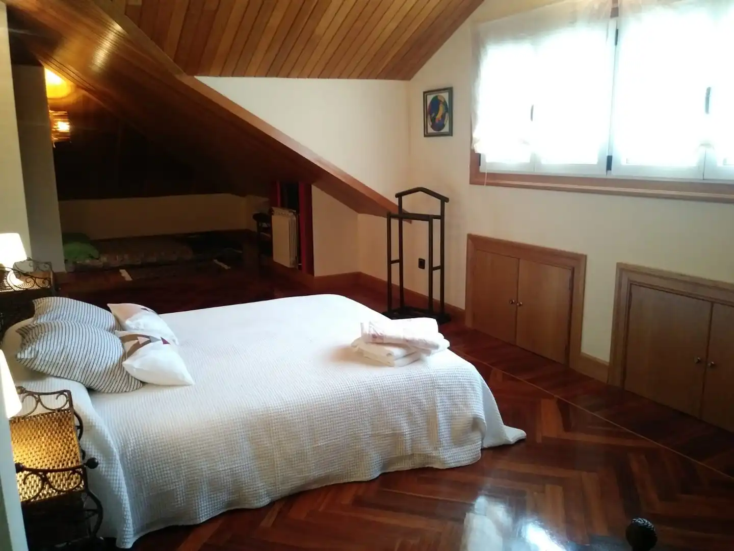 Habitación de Casa o chalet de alquiler en Castro-Urdiales con Calefacción, Jardín privado y Parquet