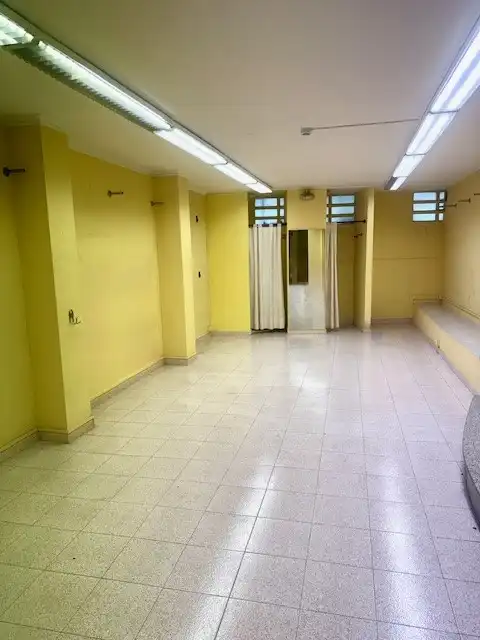 Gewerbefläche zur Miete in Carrer del Clavell 1