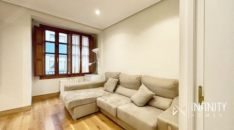 Foto 3 de Pis de lloguer a Iturribide Kalea, Iturralde, Bilbao