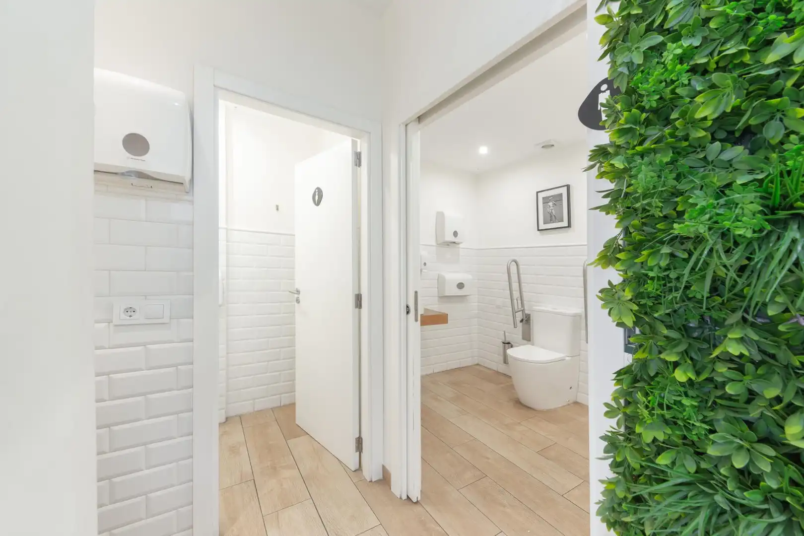 Baño de Local en venta en  Palma de Mallorca con Aire acondicionado y Amueblado