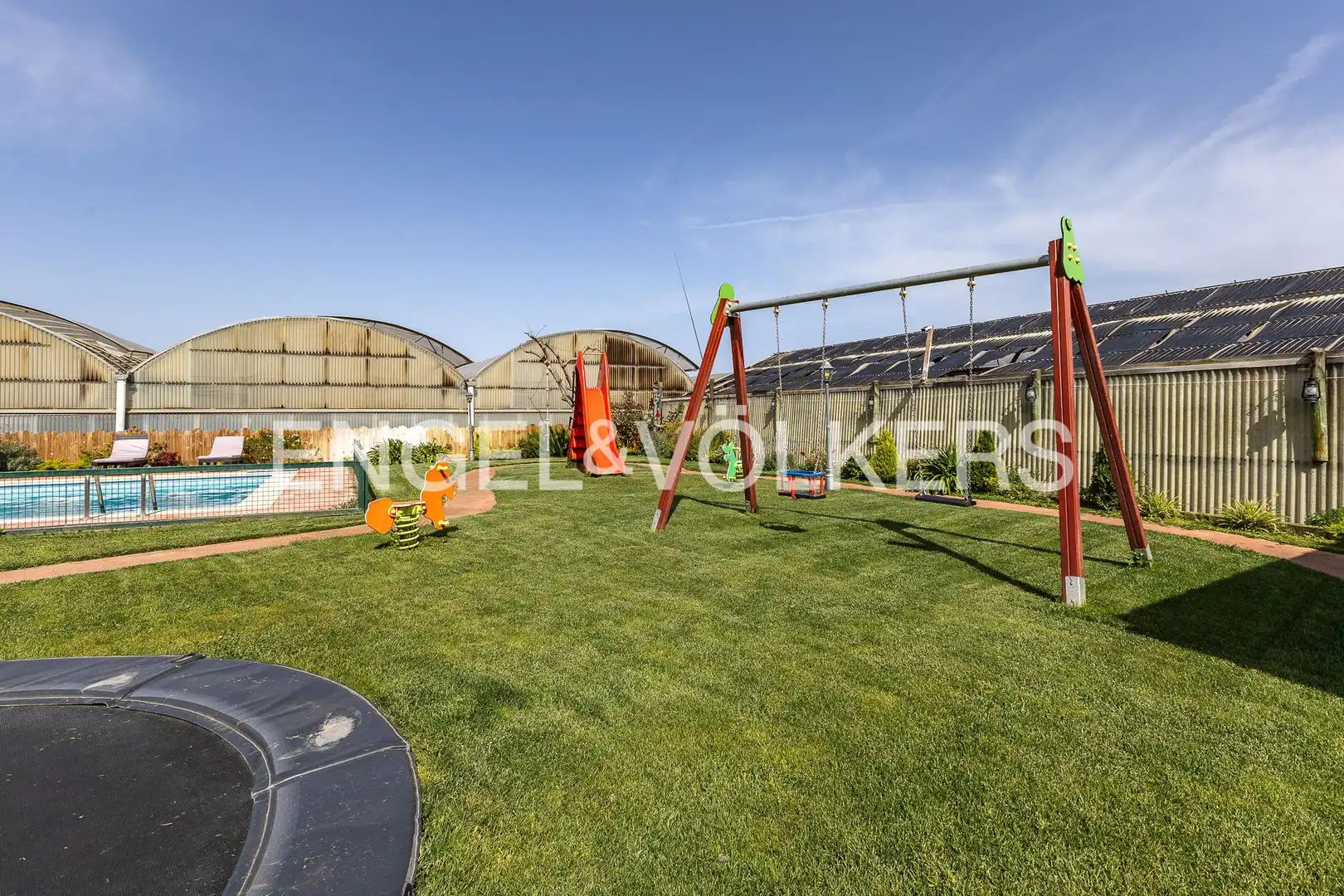 Terrace of Houses for rent in El Masnou  with Air Conditioner, Heating and Furnished