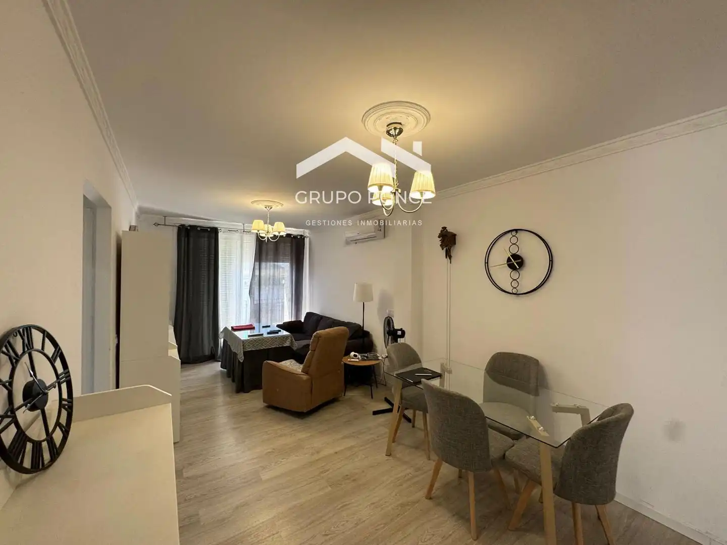 Sala d'estar de Pis en venda en Villamartín amb Aire condicionat i Traster