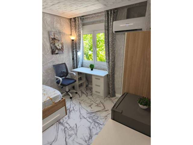 Piso en Venta en Calle Vicente Lladró Sena en Avenida de la Paz