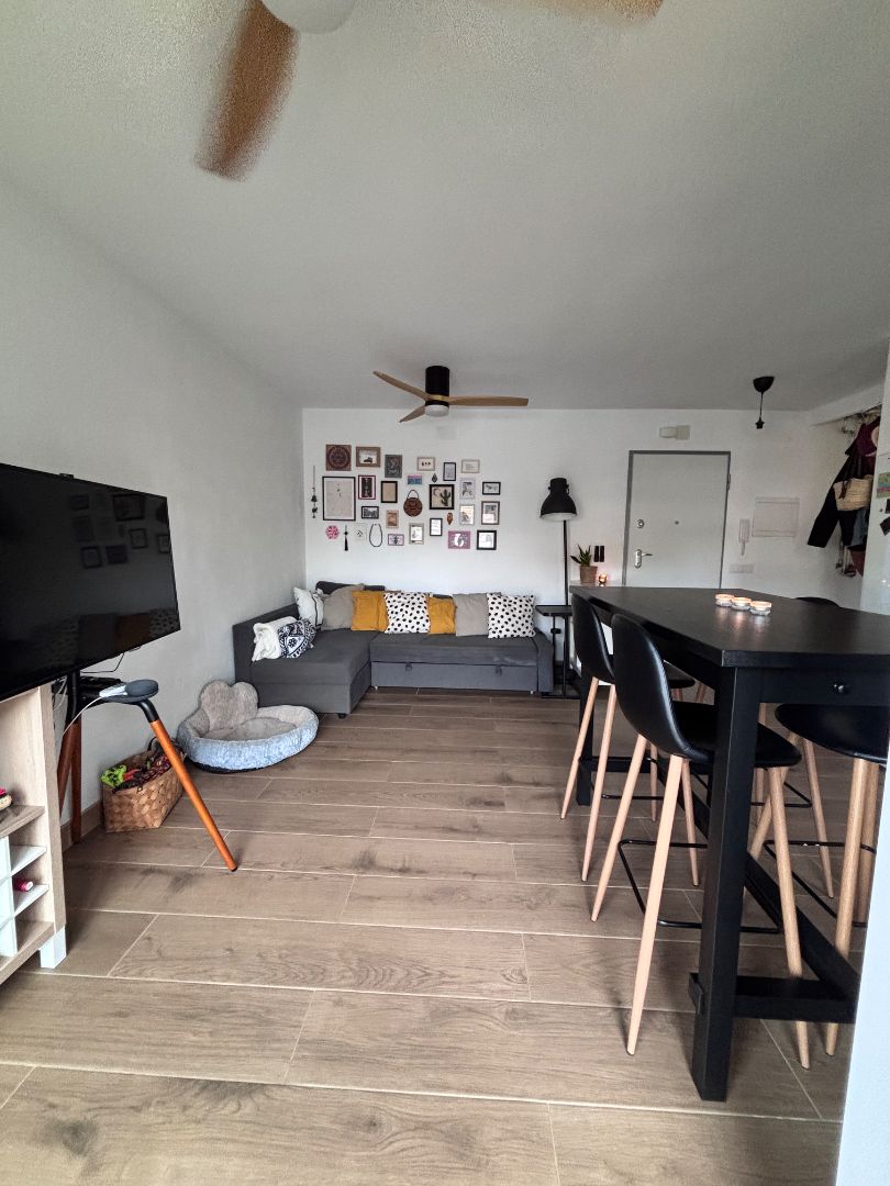 Sala d'estar de Pis en venda en Blanes amb Calefacció, Moblat i Forn
