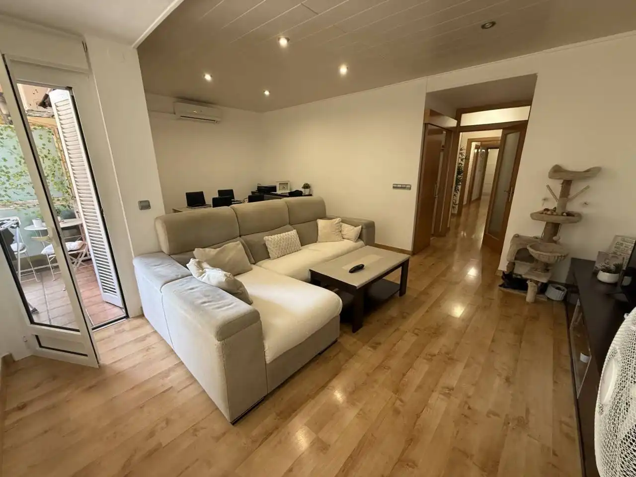 Sala de estar de Piso en venta en Sabadell con Aire acondicionado, Calefacción y Parquet