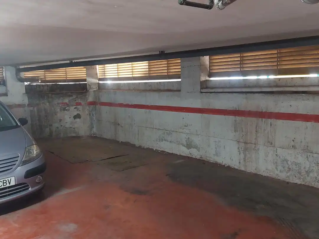 Einzelparkplatz zur Miete in Av/ mossen jaume soler 25, imagen 3