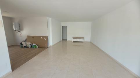 Photo 2 of Flat to rent in Calle Caballero del Febo, Fuente Alegre - El Chaparral - Los Morales, Málaga