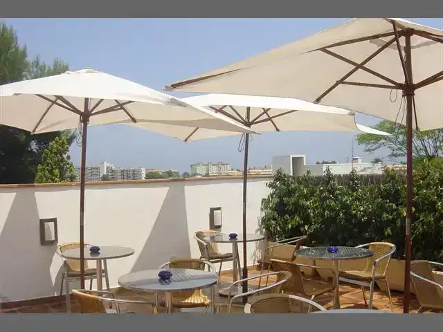 Terrasse von Geschaftsraum zur Miete in Jávea / Xàbia mit Klimaanlage und Möbliert