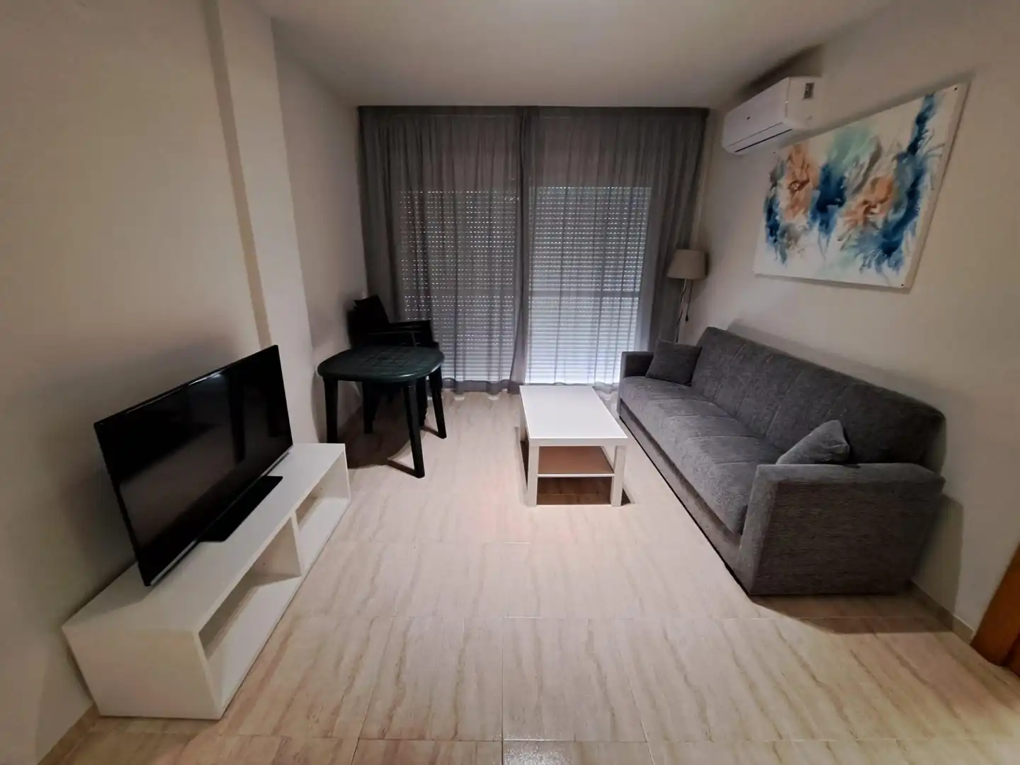 Sala de estar de Apartamento en venta en El Ejido con Aire acondicionado, Calefacción y Balcón