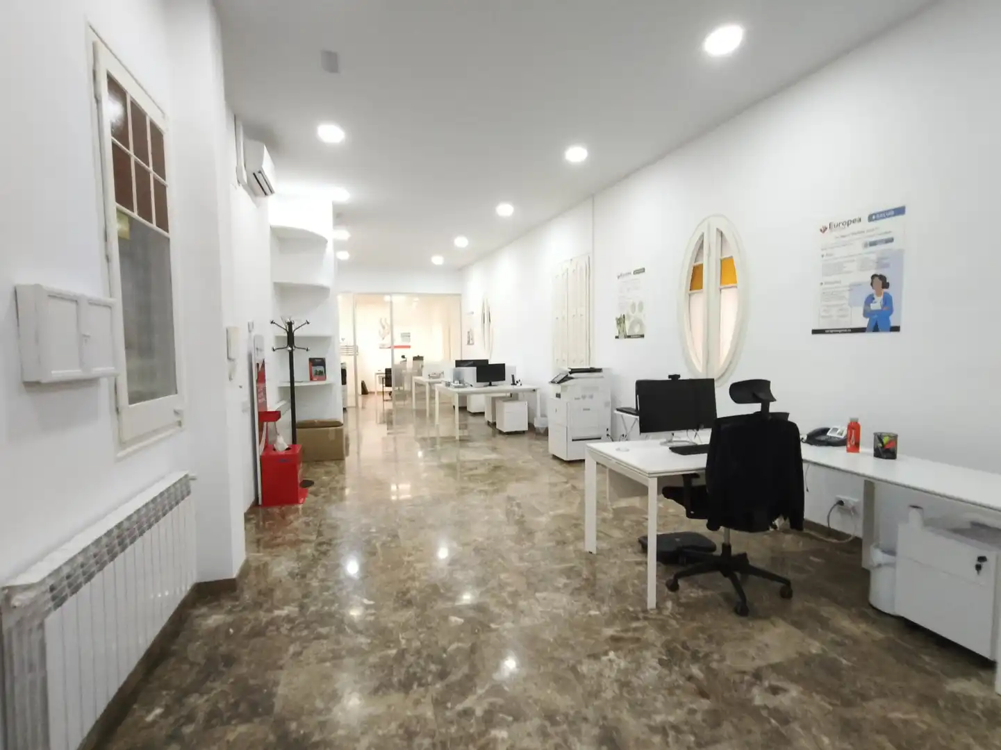Oficina de lloguer en Barcelona amb Aire condicionat i Moblat