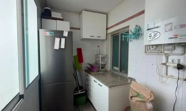 Cocina de Piso en venta en Sant Feliu de Llobregat con Calefacción y Parquet