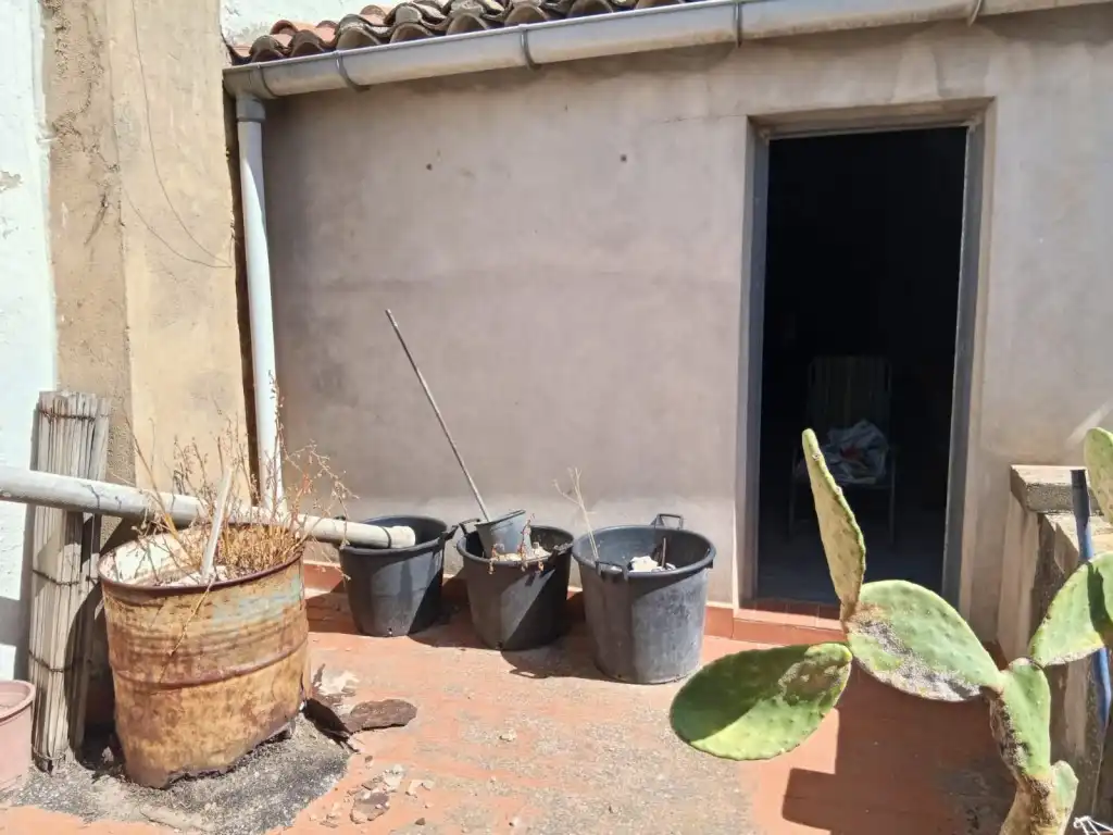 Houses for sale in Chelva  with Storage room and Balcony