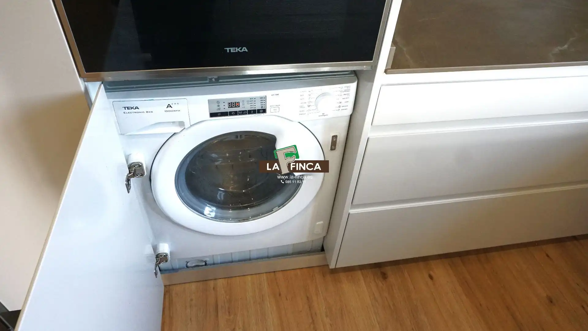 Kitchen of Flat for sale in Gijón   with Furnished