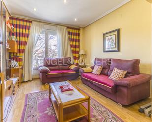 Living room of Apartment for sale in  Madrid Capital  with Air Conditioner