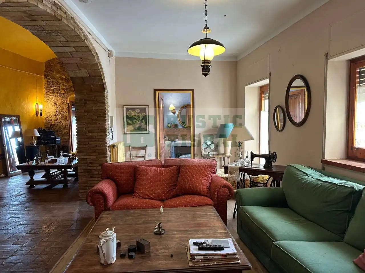Sala de estar de Finca rústica en venta en Sant Joan de Mollet con Calefacción y Terraza