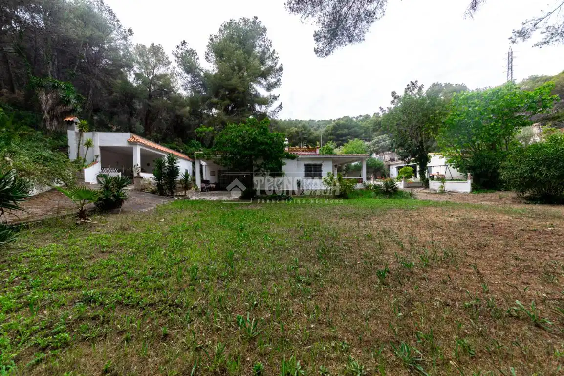 Finca rústica en venta en Cubelles con Calefacción, Jardín privado y Terraza