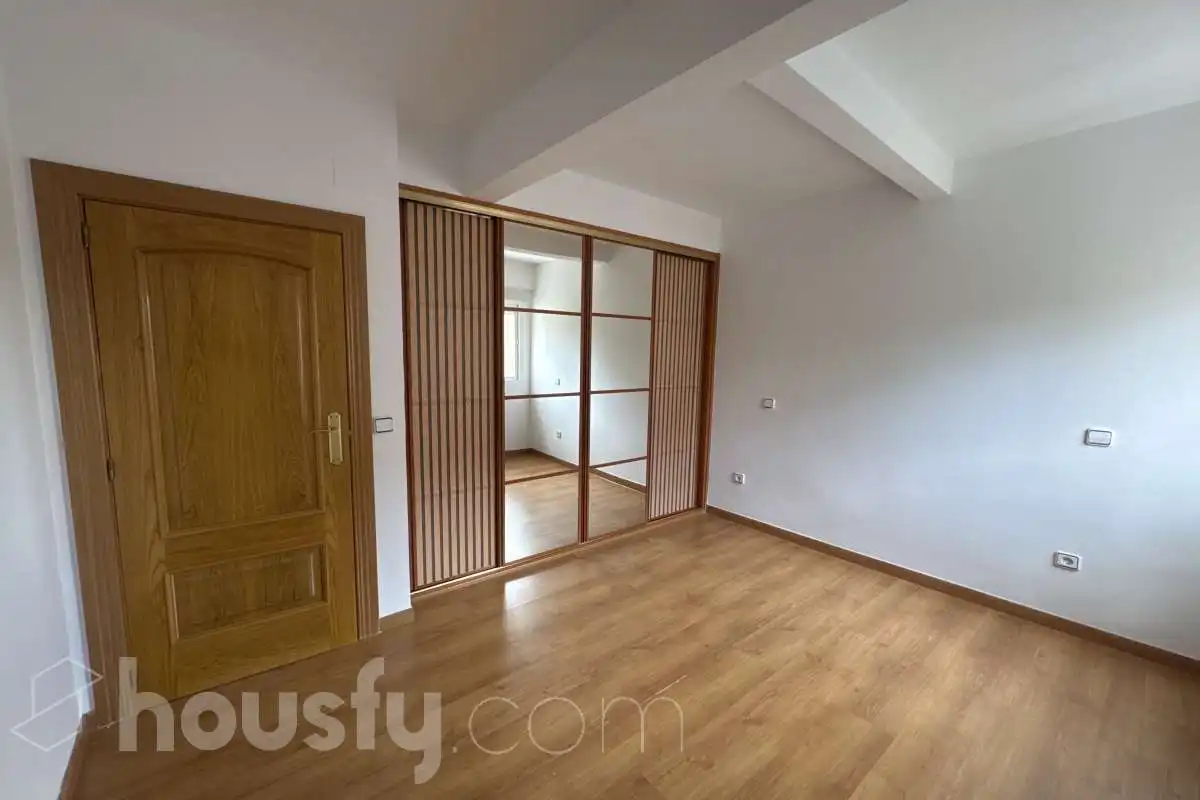 Habitación de Piso de alquiler en Alcalá de Henares con Aire acondicionado, Calefacción y Parquet
