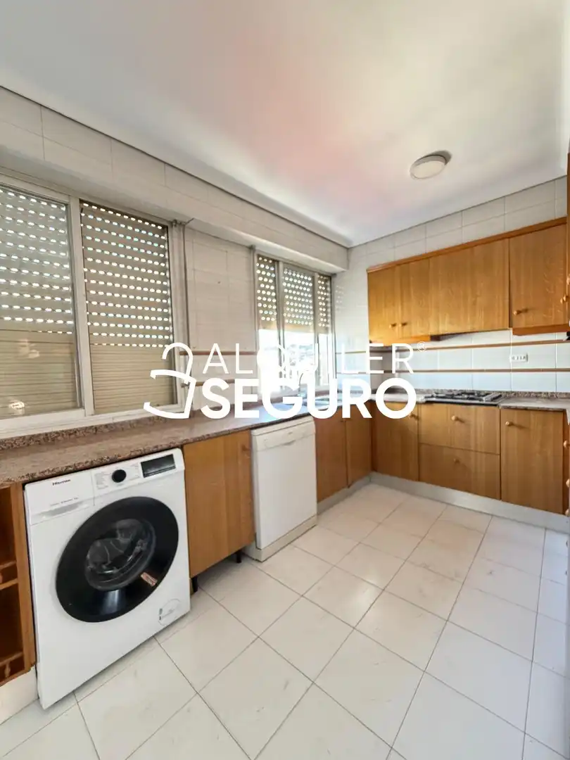Flat with lift to rent in Ronda Magdalena, imagen 14
