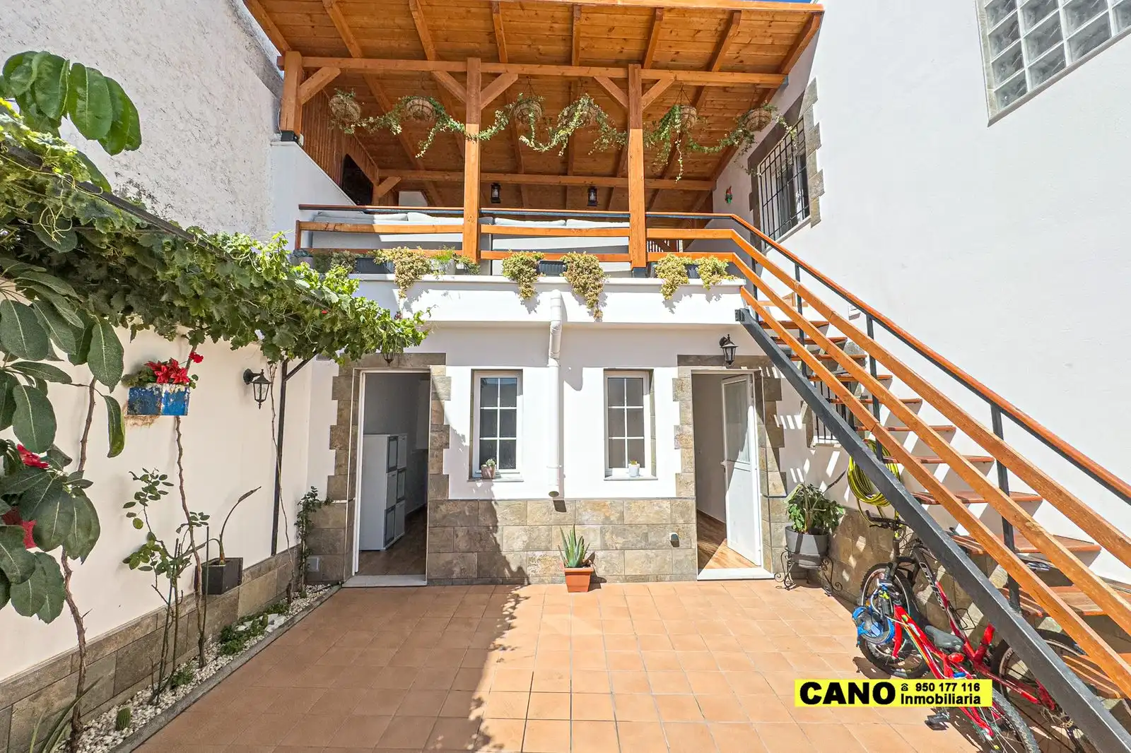 Houses for sale in Suspiro , Tabernas