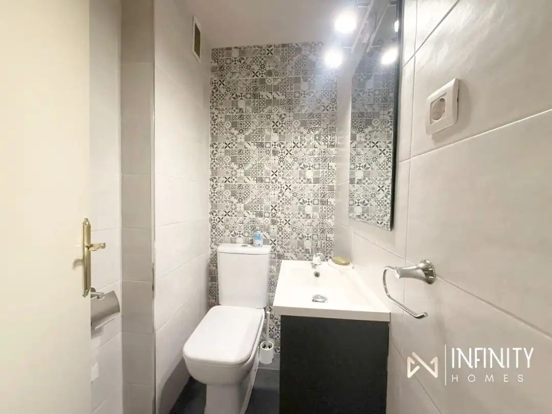 Baño de Piso de alquiler en Bilbao  con Calefacción