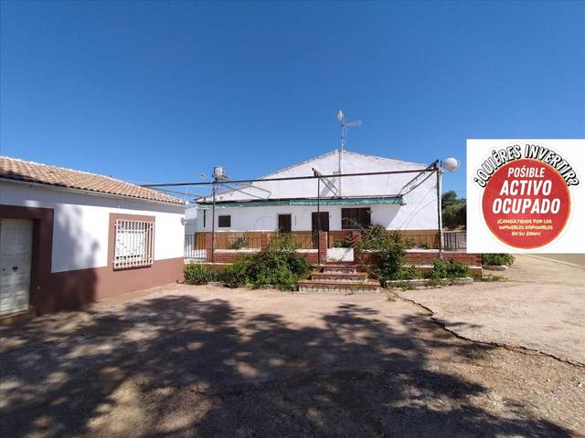 Casa-chalet en Venta en Montoro