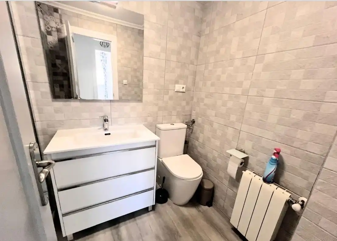 Bathroom of Flat for sale in La Nucia  with Air Conditioner, Private garden and Storage room