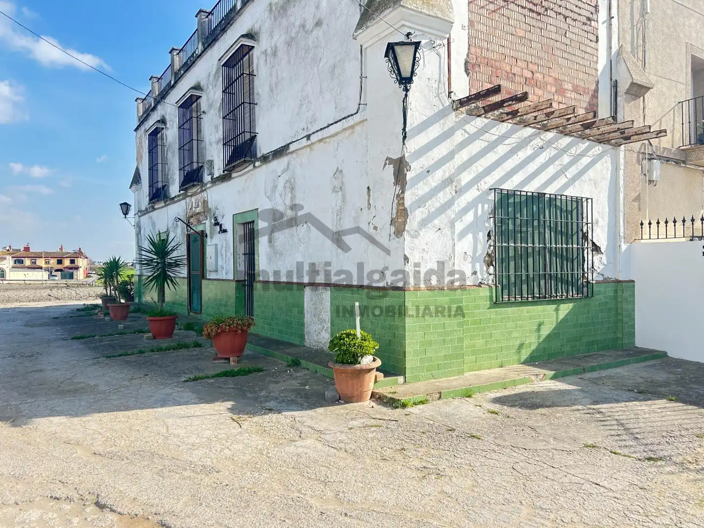 Exterior view of Country homes for sale in Sanlúcar de Barrameda
