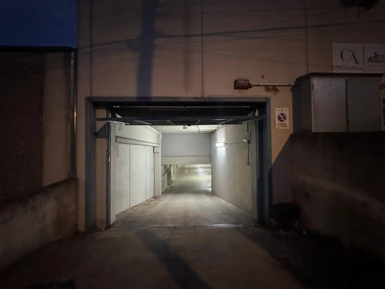 Vista exterior de Garaje en venta en Terrassa