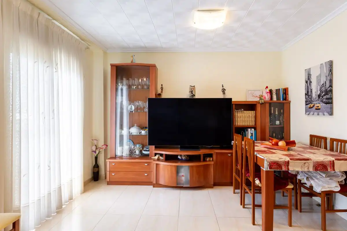 Wohnzimmer von Wohnung zum Verkauf in Moncada mit Heizung, Terrasse und Balkon
