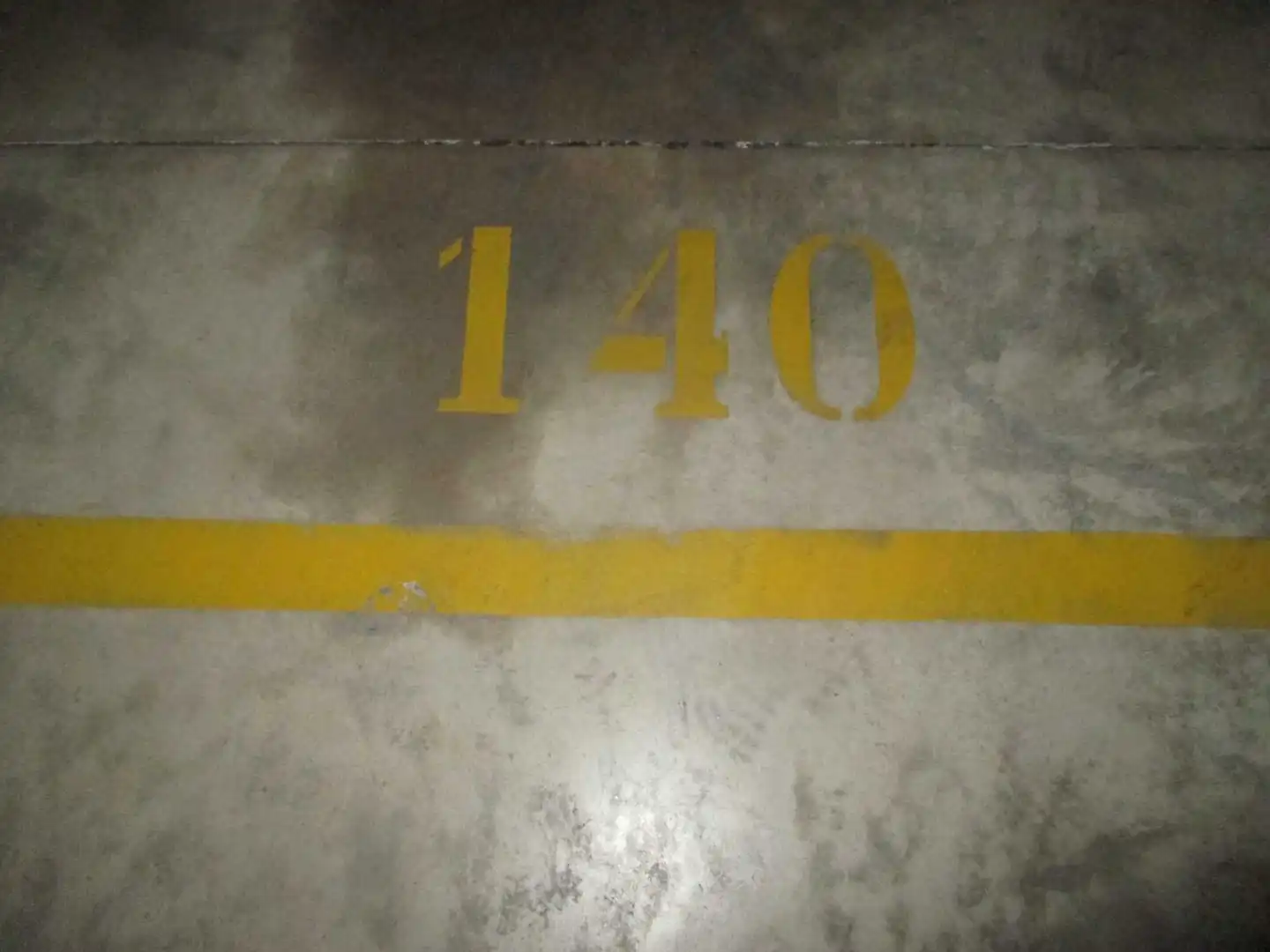 Parkplatz von Garage zum Verkauf in Madrid