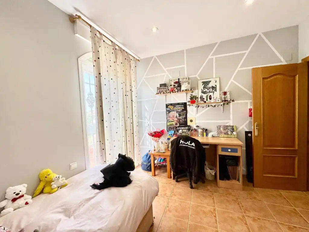 Habitación de Casa o chalet en venta en Córdoba con Terraza y Piscina