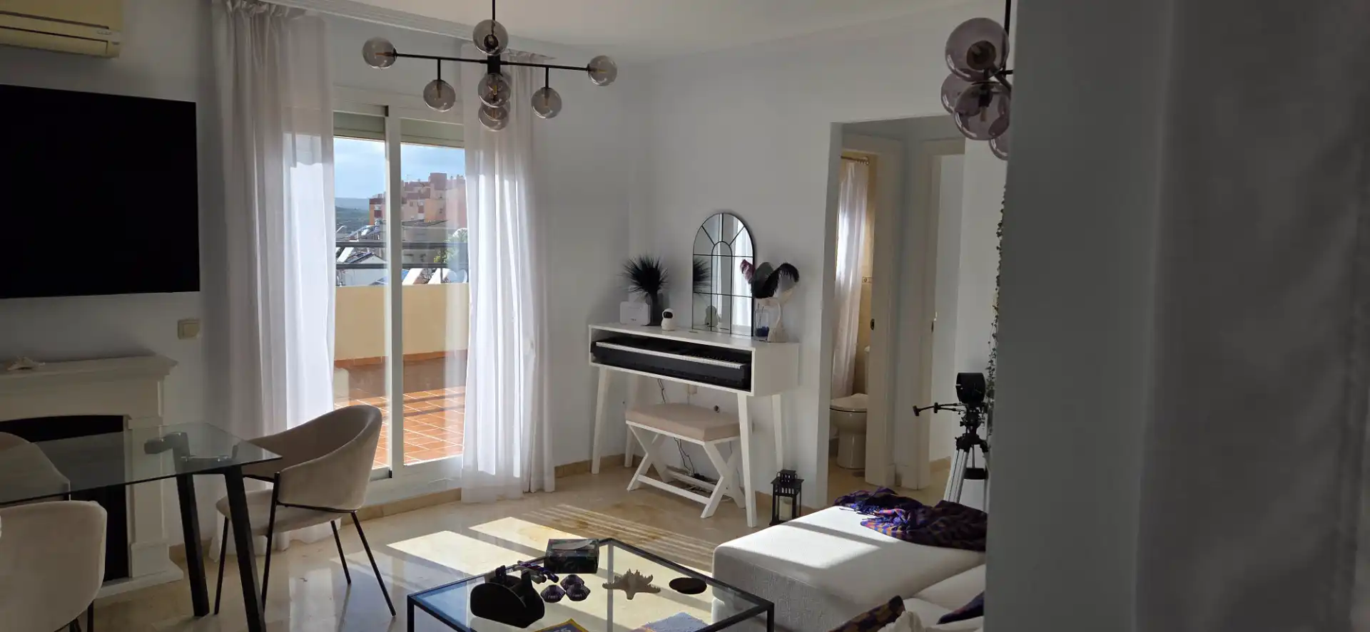 Sala de estar de Ático en venta en Mijas