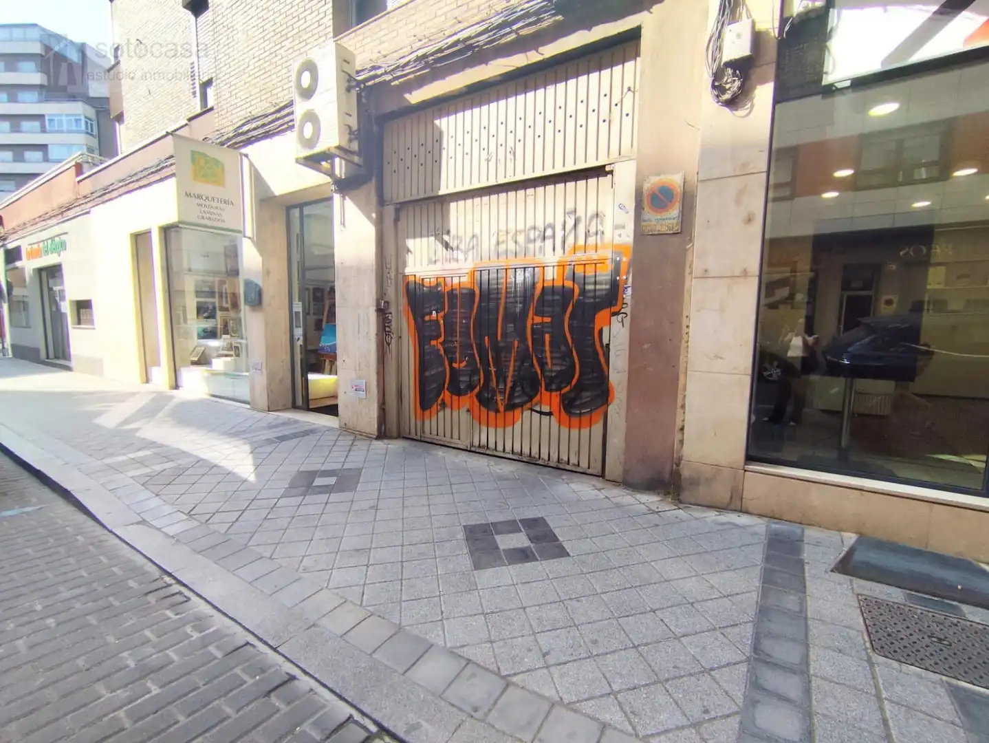 Außenansicht von Garage zur Miete in Valladolid