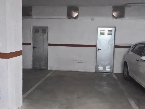 Parkplatz von Garage zum Verkauf in Ólvega