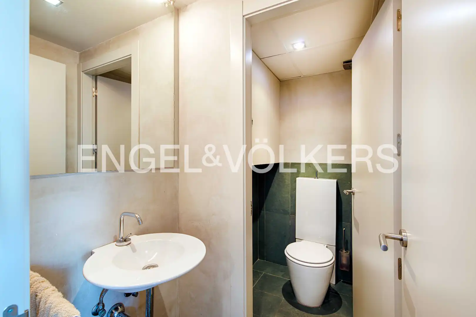 Bathroom of Detached homes for sale in Empuriabrava  with Air Conditioner, Terrace and Swimming Pool