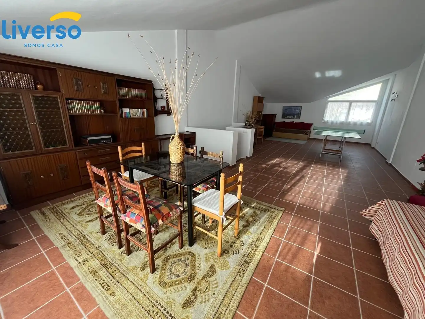 Esszimmer von Einfamilien-Reihenhaus zum Verkauf in Pradoluengo mit Heizung, Privatgarten und Parkett